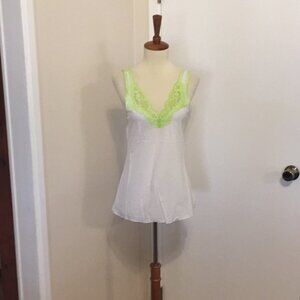 S NWOT LOVE TANJANE Sleep Top FF62 4705